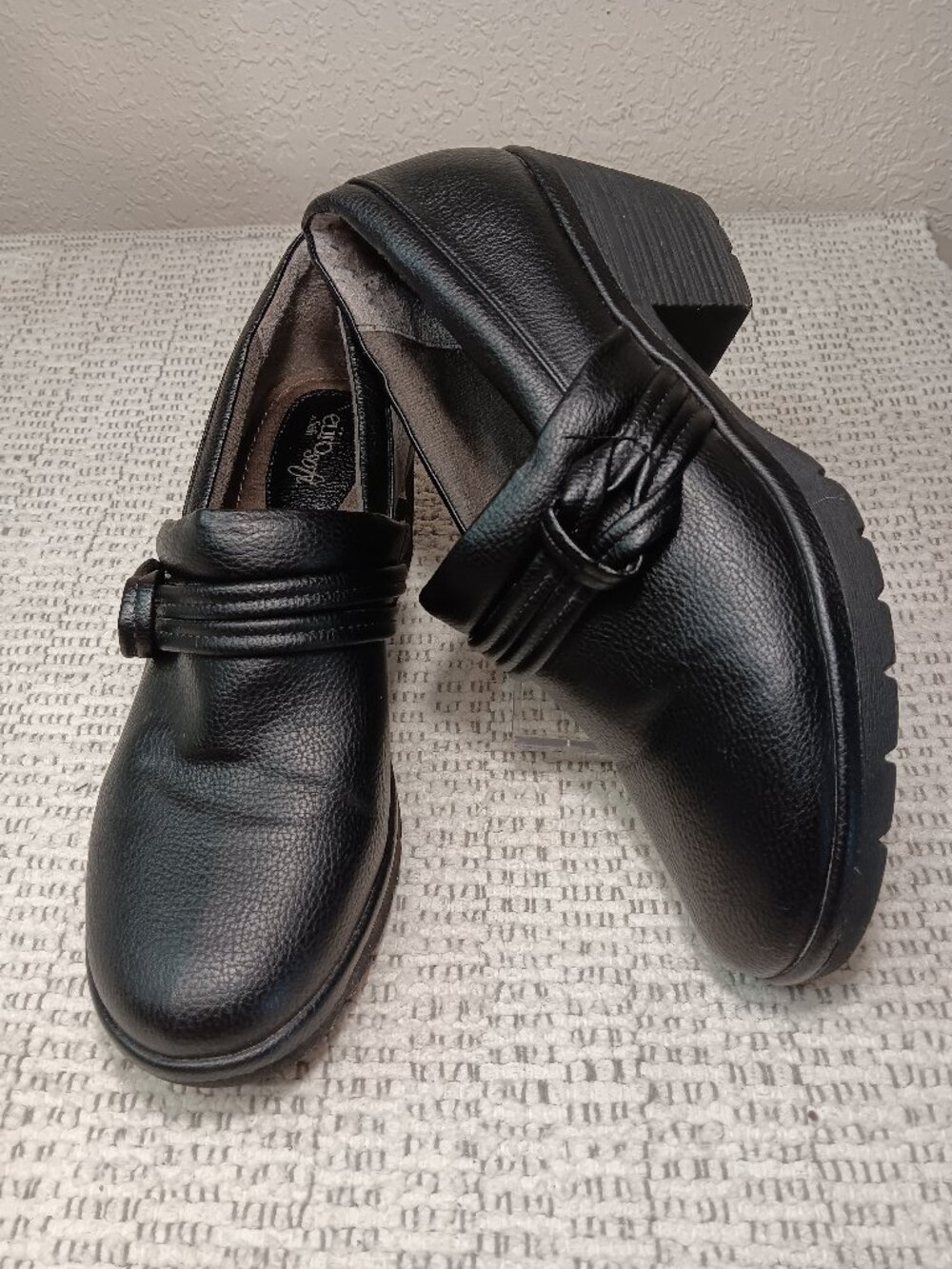 Eurosoft by Sofft 'Tarra' Black Faux Leather Slip-On Clog Shoes sz 11 M